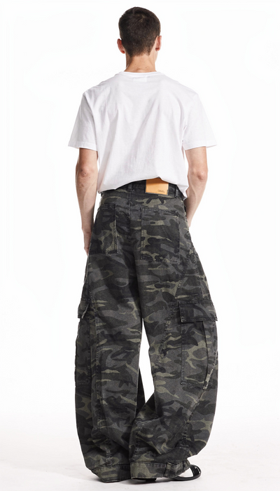 カモフラージュ柄 カーゴワイドデニムパンツ