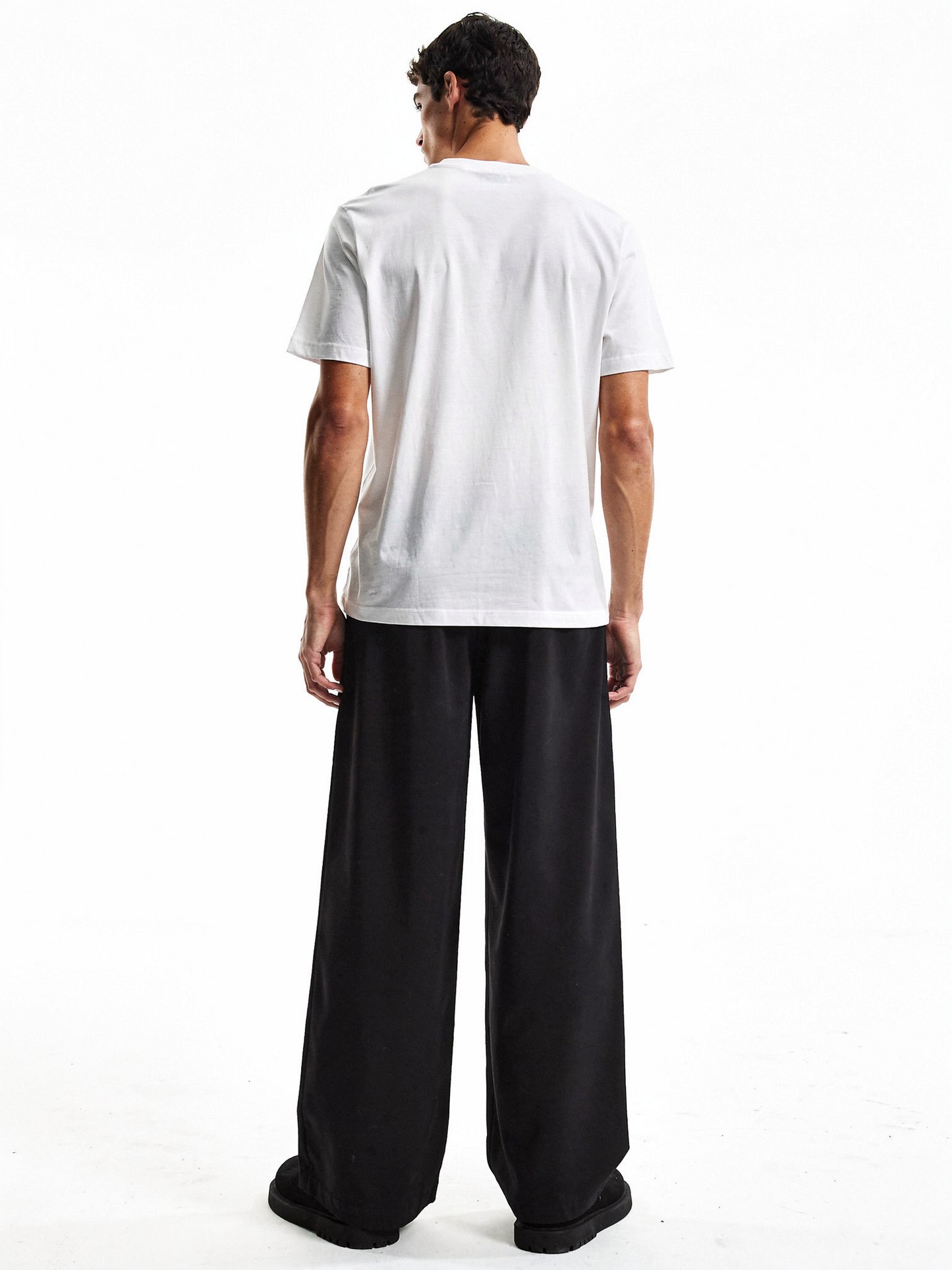 ストラクチャードプリーツワイドスラックス