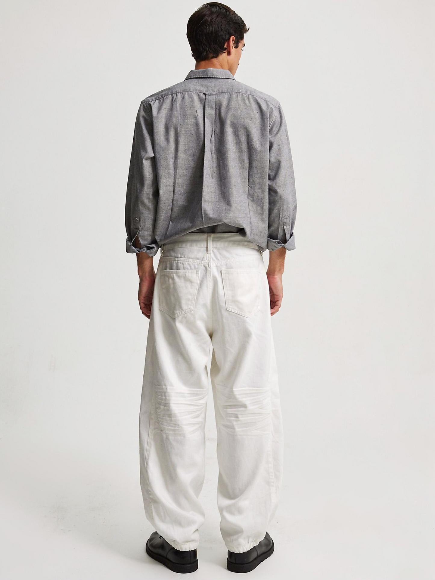 ホワイトデニムワイドパンツ