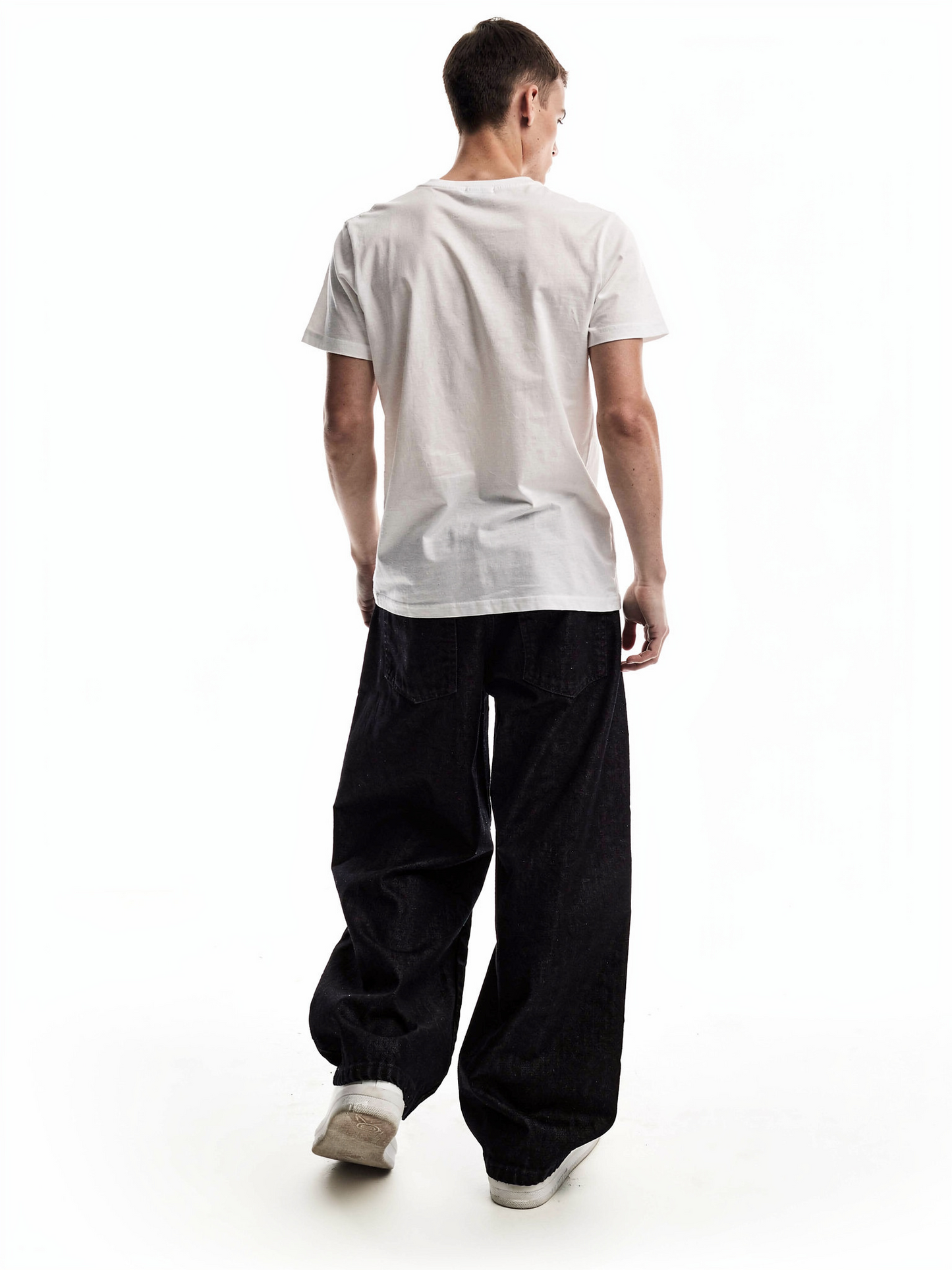 バレルレッグ デニムパンツ