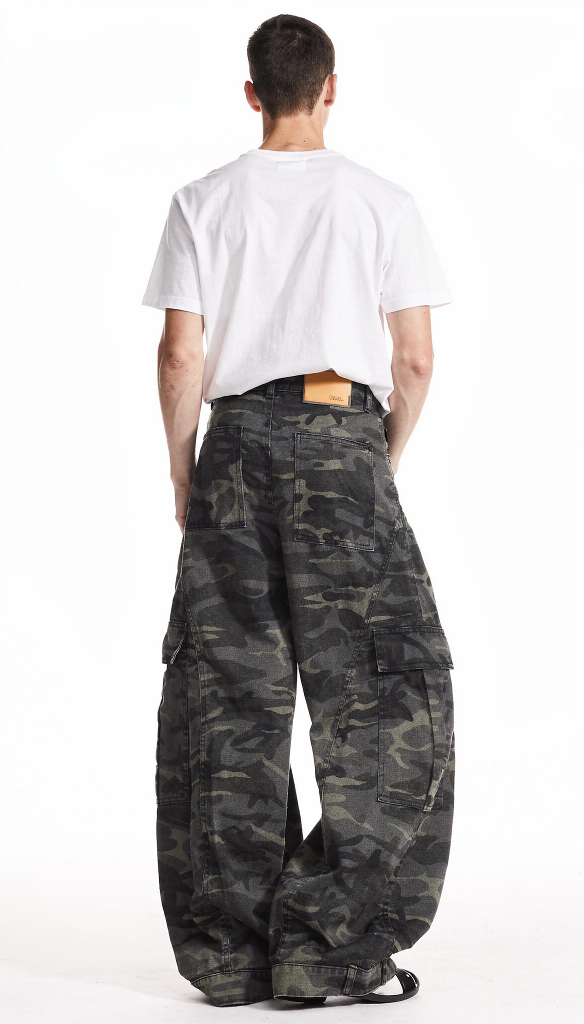 カモフラージュ柄 カーゴワイドデニムパンツ