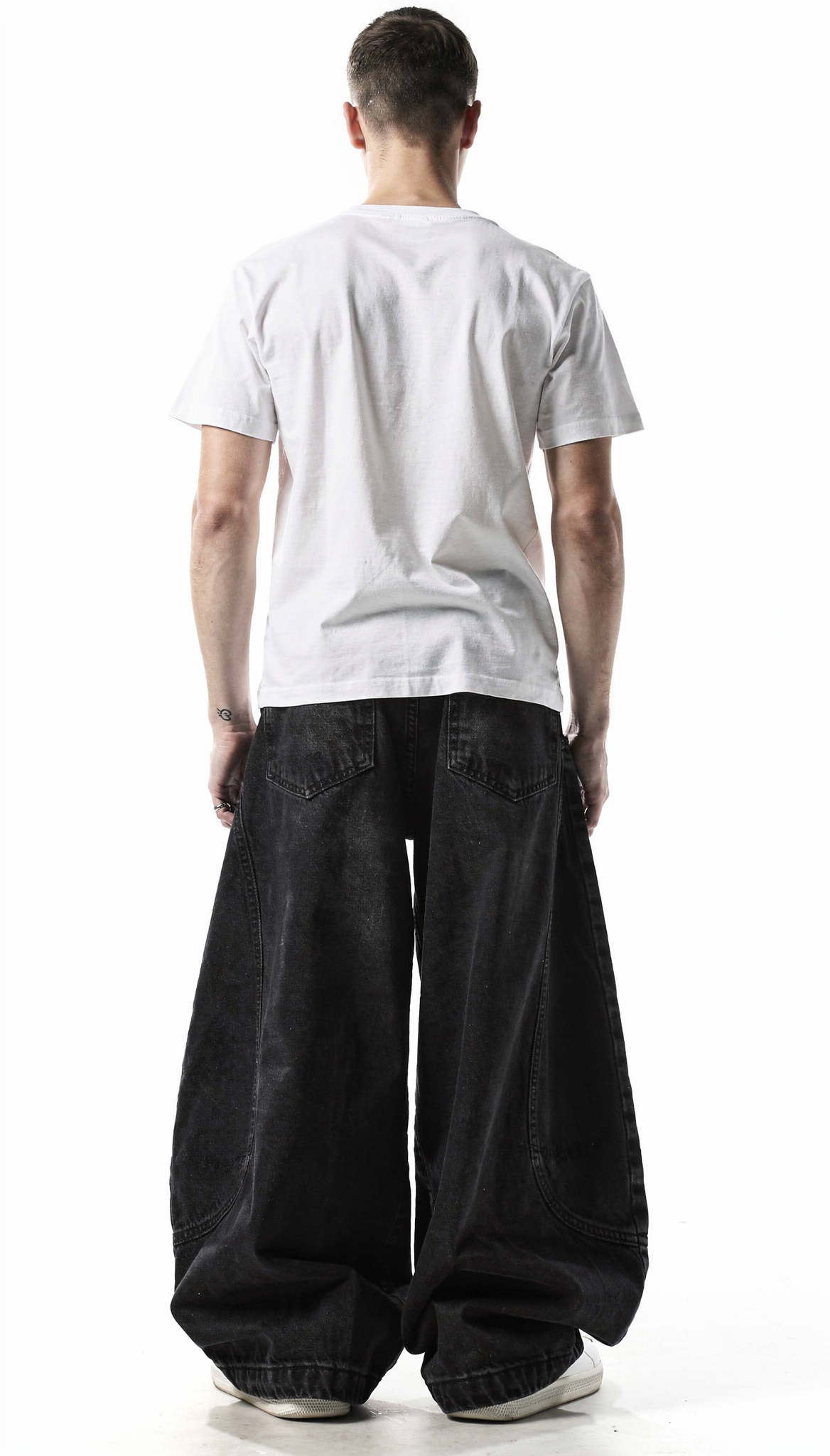 ヴィンテージカーブ ワイドレッグジーンズ