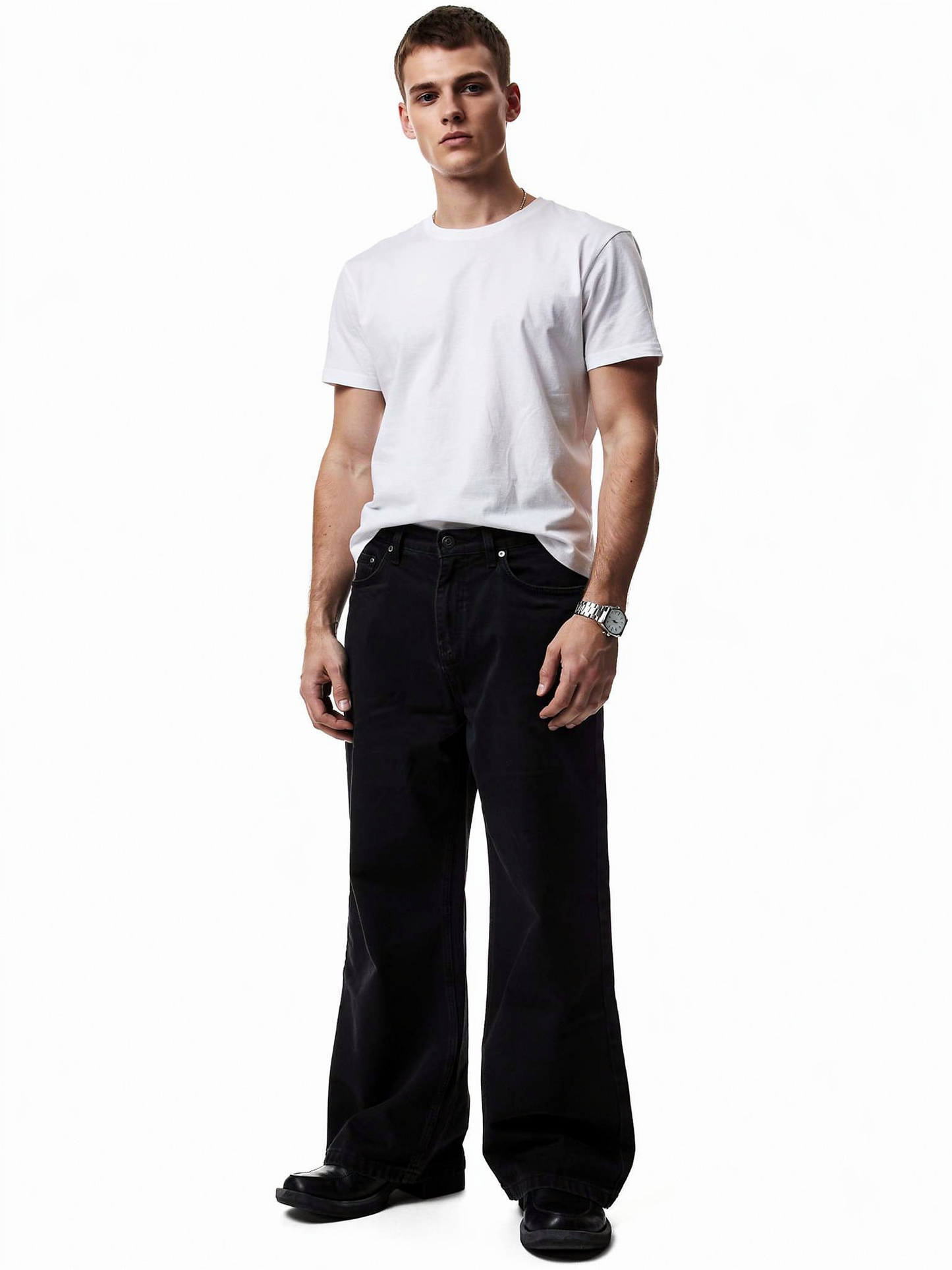 ワイドストレートクラシックデニム