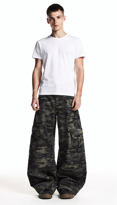 カモフラージュ柄 カーゴワイドデニムパンツ