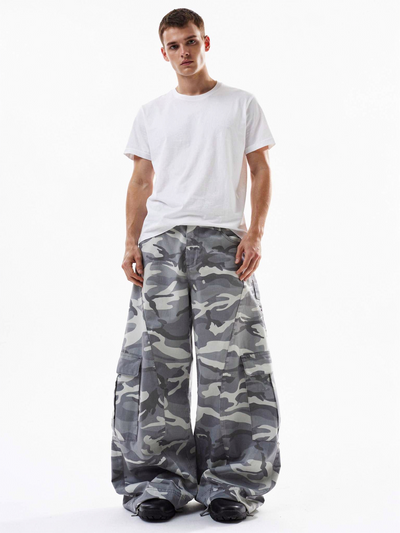 グレーカモルーズワイドデニム