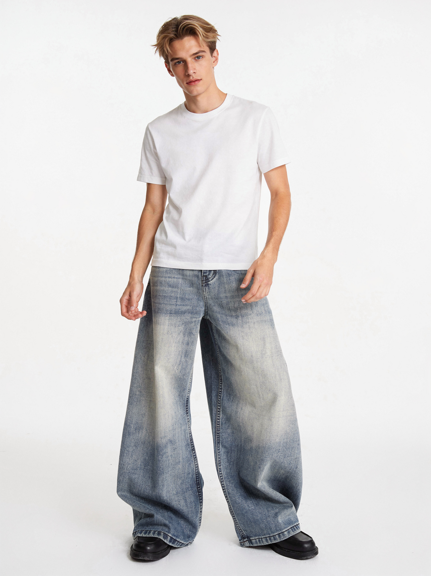 ハードフェードバルーンワイドデニム