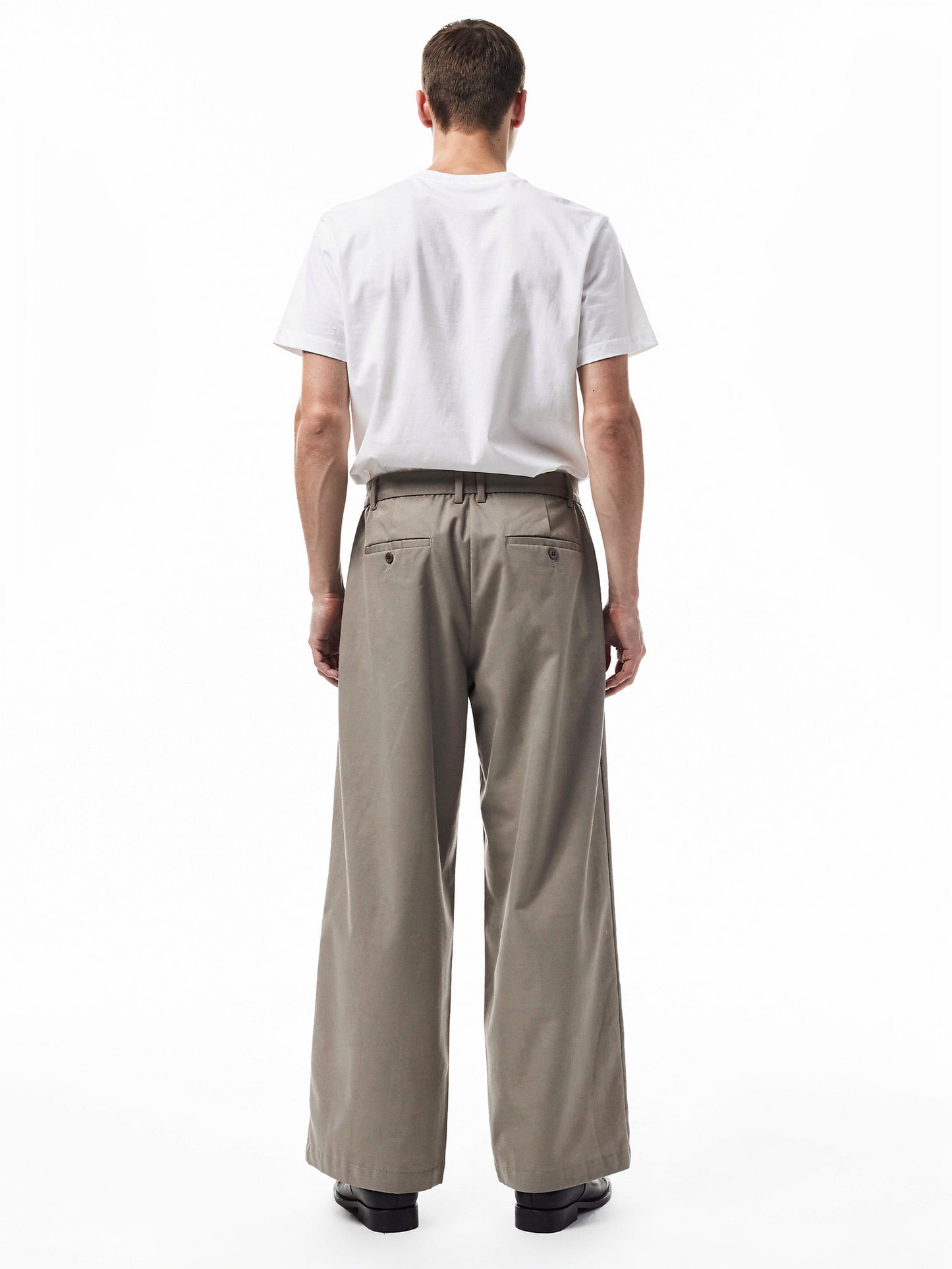 ストラクチャードプリーツワイドスラックス